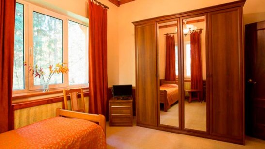 Частный дом престарелых «Родные просторы» на ул. Решетникова фото 5