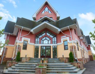 «Пансионат в разливе»