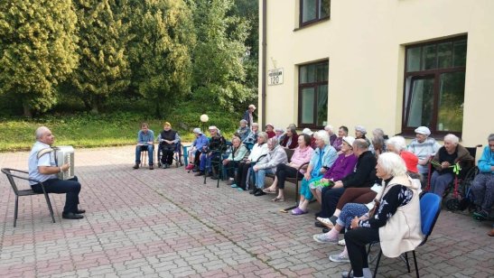 «Ялта» на шоссе Революции фото 4