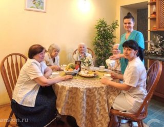 «C`est La Vie» на Фурштатской