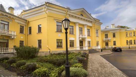 Дом ветеранов сцены имени М.Г. Савиной